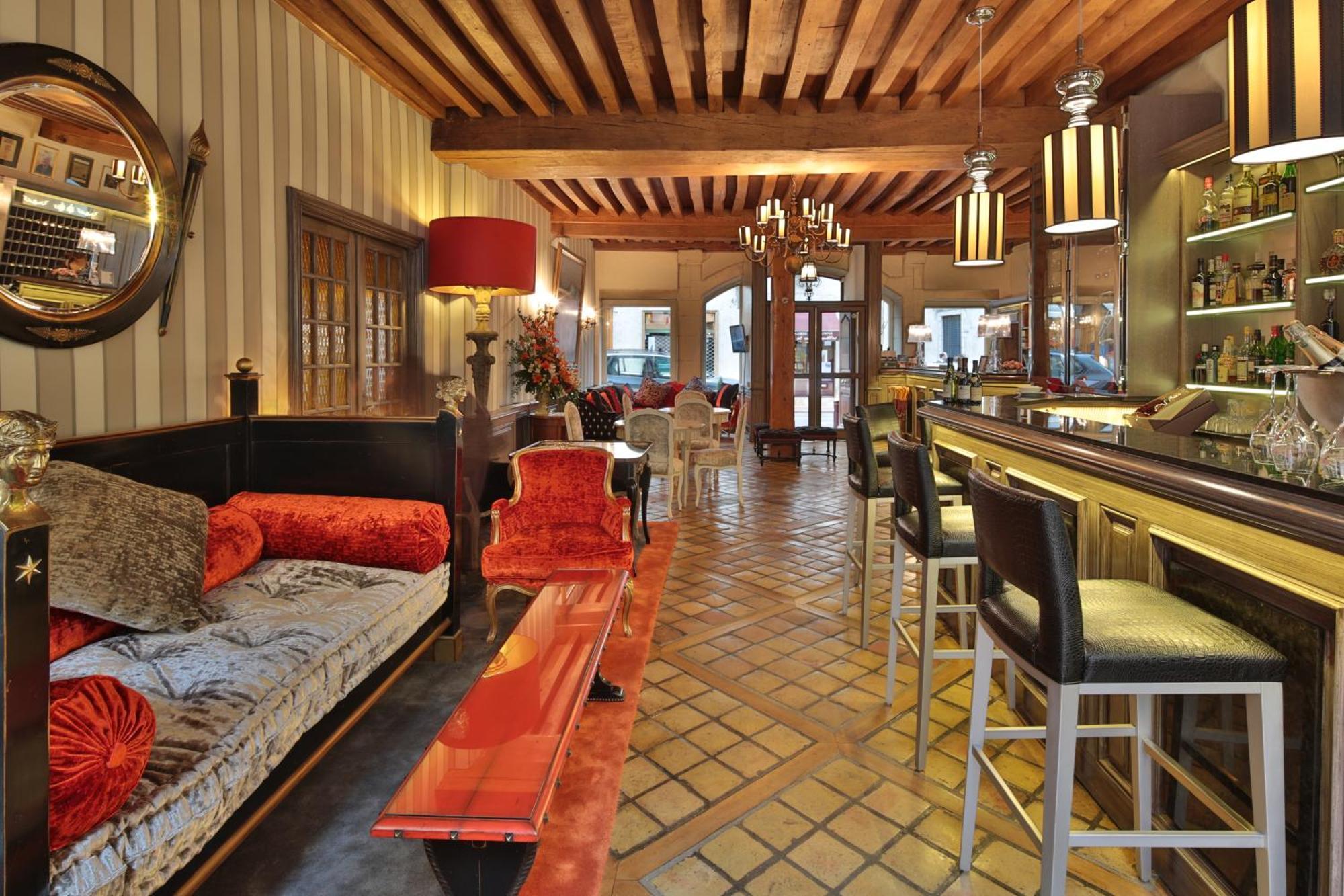 Hotel Le Cep โบน ภายนอก รูปภาพ