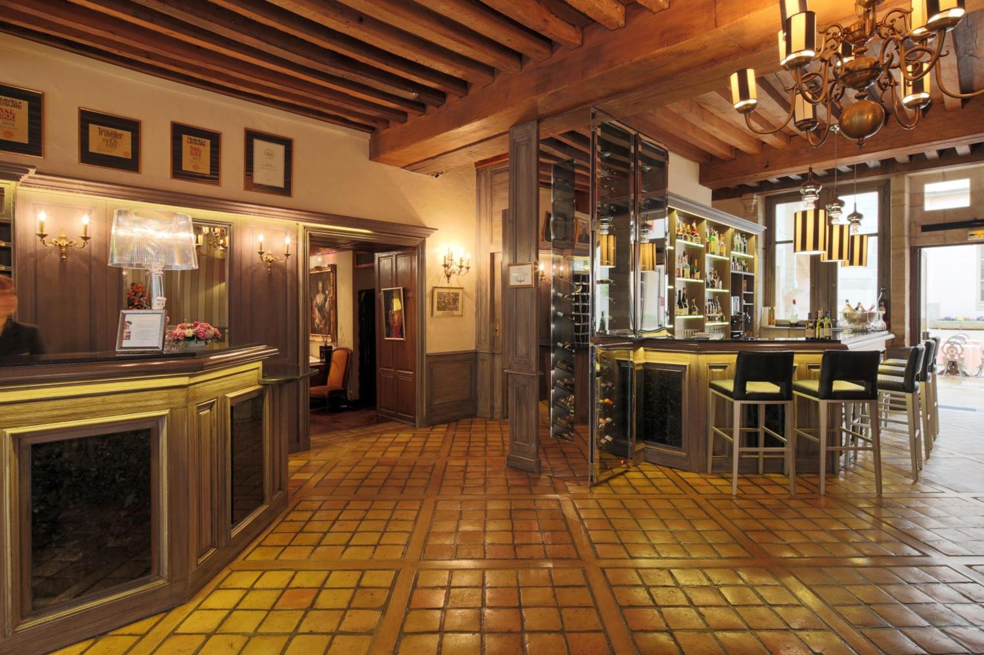 Hotel Le Cep โบน ภายนอก รูปภาพ
