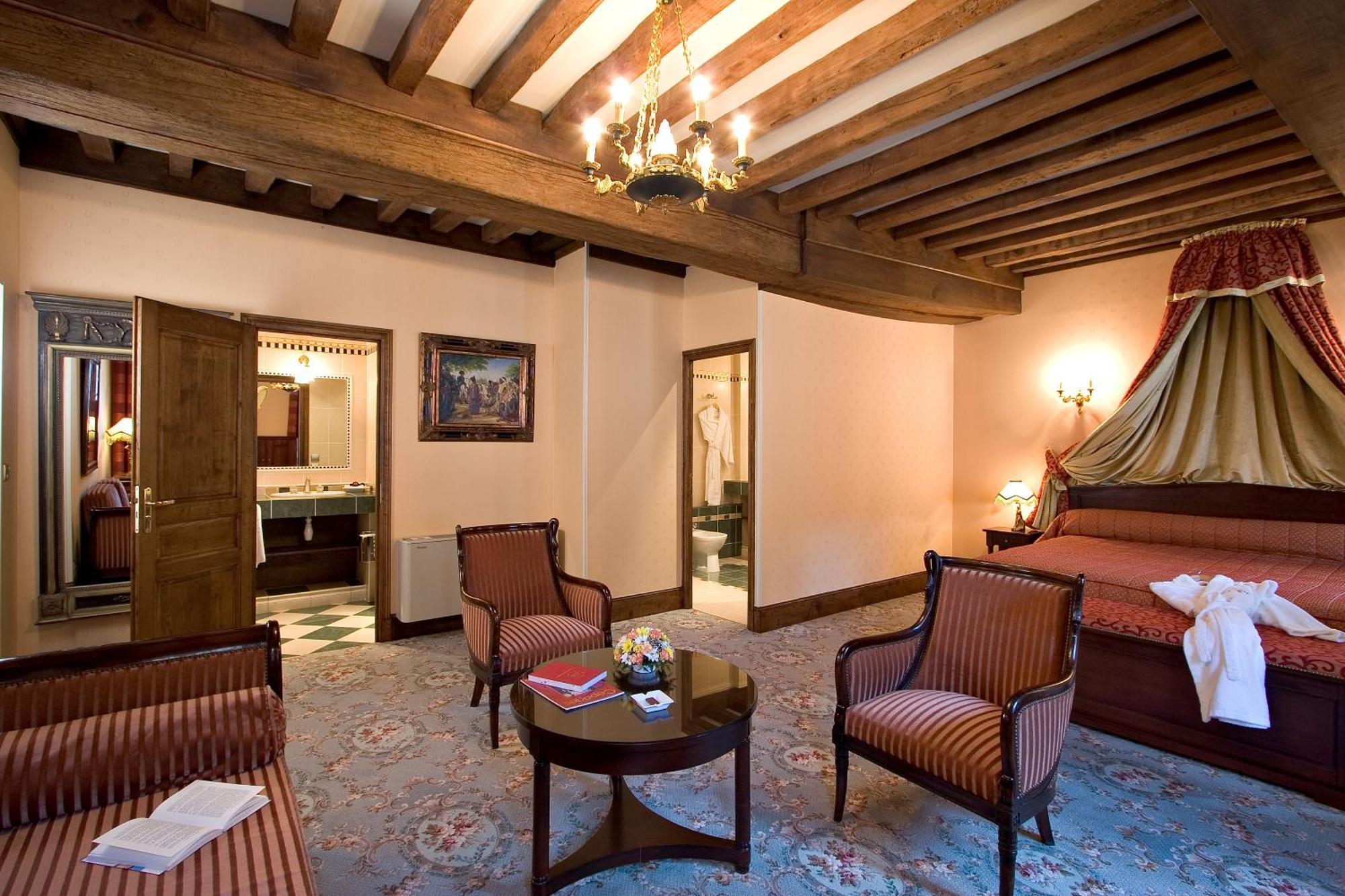Hotel Le Cep โบน ภายนอก รูปภาพ