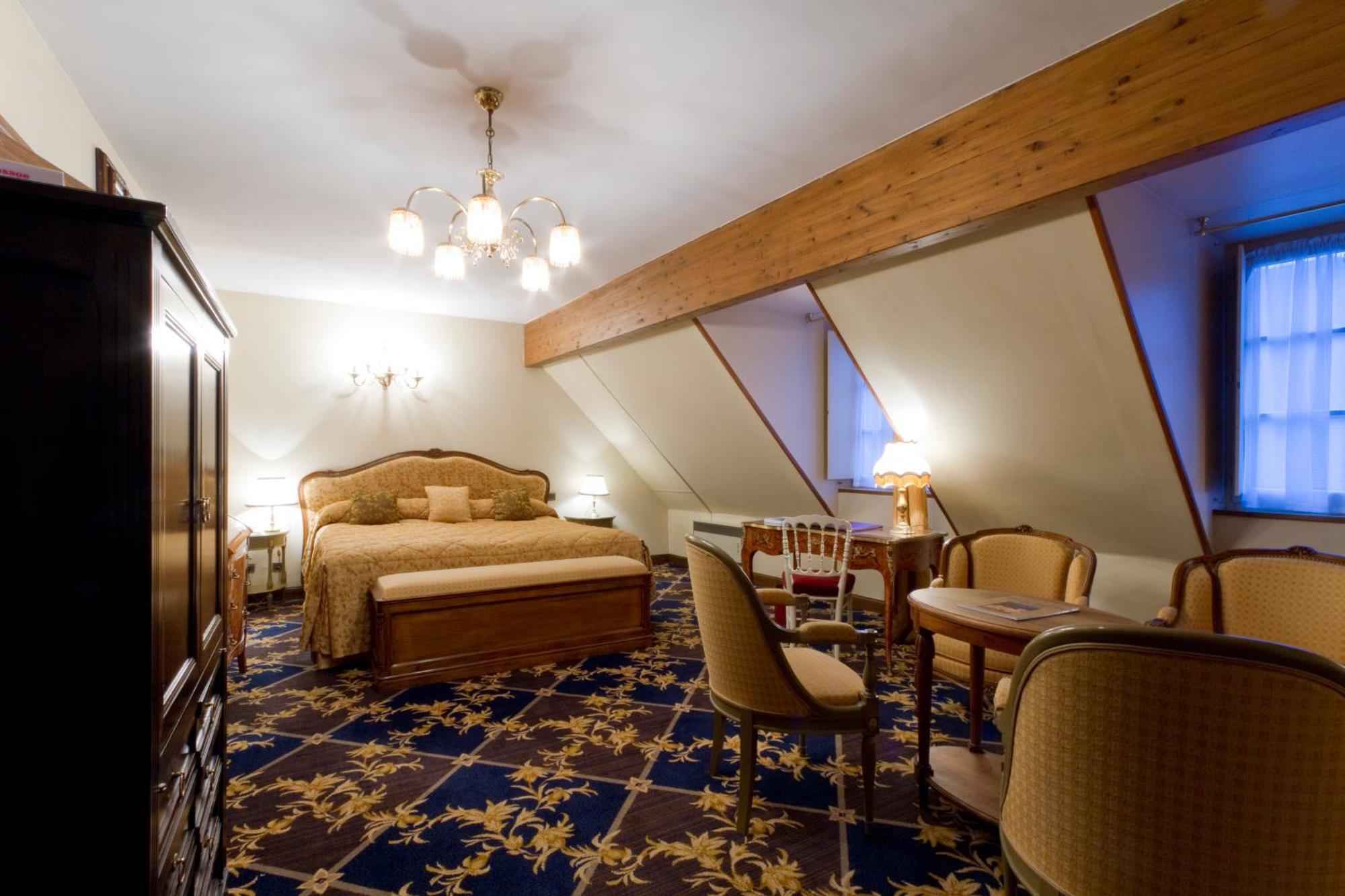 Hotel Le Cep โบน ภายนอก รูปภาพ