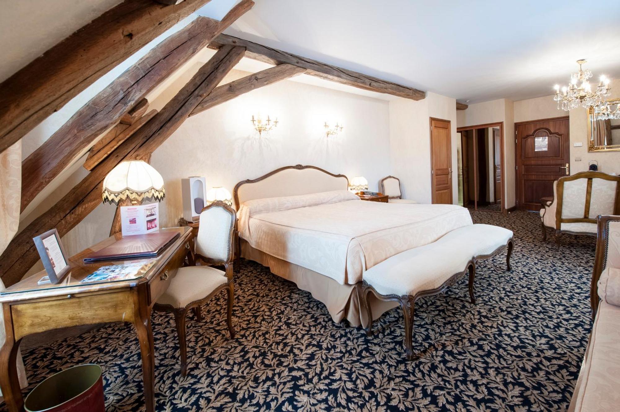 Hotel Le Cep โบน ภายนอก รูปภาพ