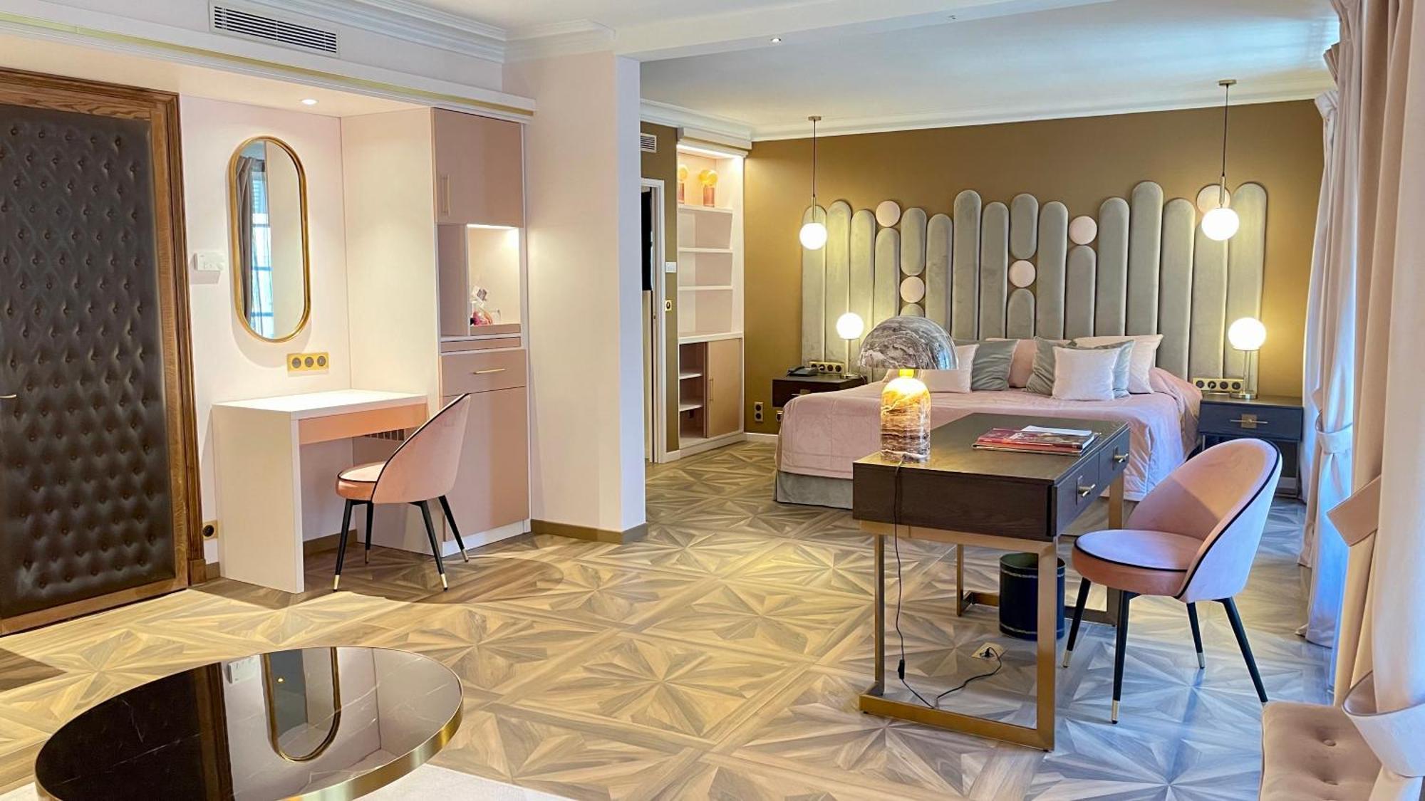 Hotel Le Cep โบน ภายนอก รูปภาพ